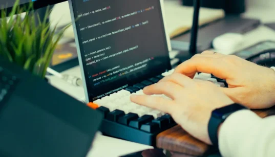 How to Prepare Employees for Insider Threats Risks | Privacy Needle