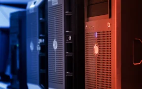 Rate Your Shared Hotel Computers Habits From Private to Chaotic | Privacy Needle