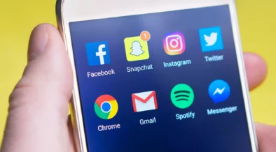 Should Instagram Hide Like Counts for Every Teen by Default? | Privacy Needle